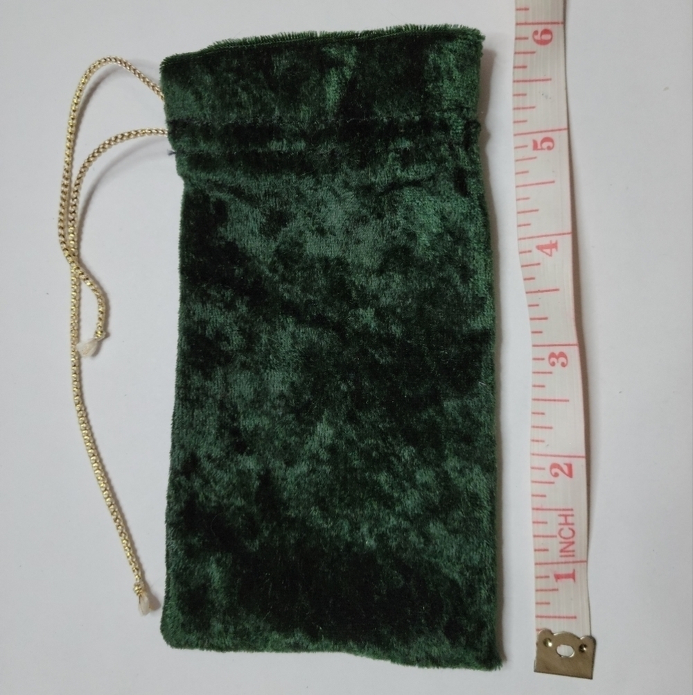 Green velour pouch for small items